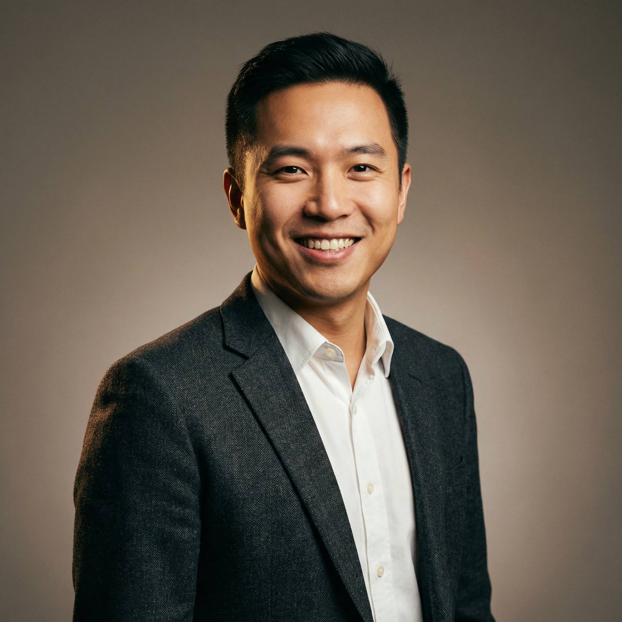 校花传媒制片人王浩然